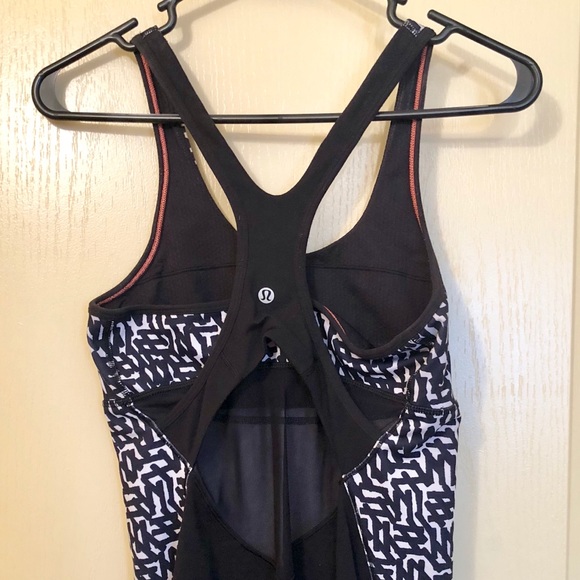 Lululemon Tank - Picture 2 of 3